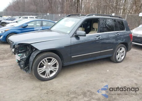 2015 Mercedes-Benz Glk 350 4Matic z USA, uszkodzony, nr VIN WDCGG8JB7FG441353